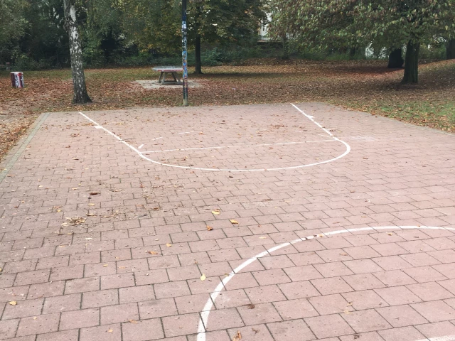 Profile of the basketball court Eilbeker Bürgerpark, Hamburg, Germany