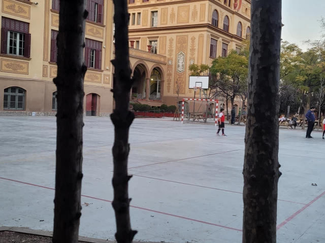 Profile of the basketball court Escole Ramon Llull, Barcelona, Spain