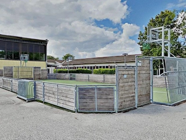 Profile of the basketball court Vittra Adolfsberg multicourt, Helsingborg, Sweden