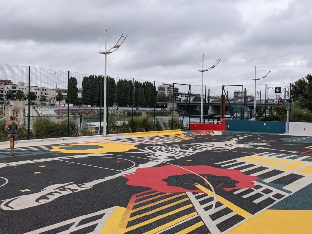 Profile of the basketball court Playground Rudy Gobert, Levallois-Perret, France