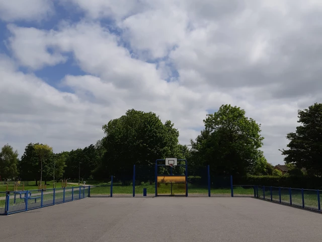 Profile of the basketball court Hertford Rec Ground, Oxford, United Kingdom