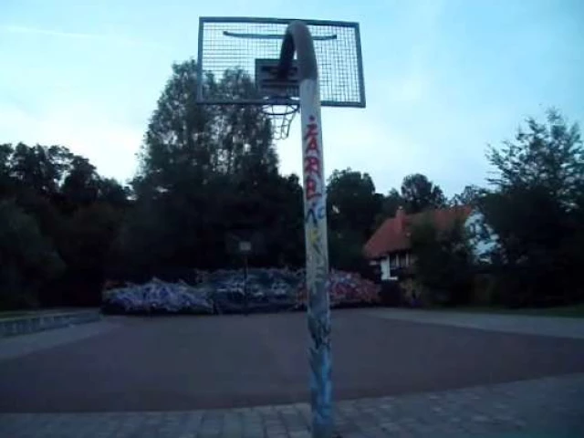 Profile of the basketball court Jugendclub, Bad Salzungen, Germany
