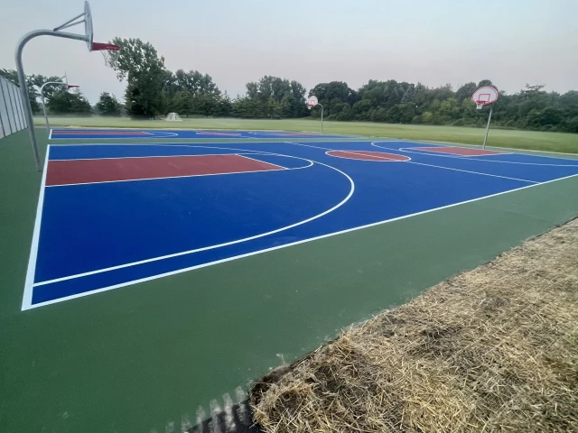 Profile of the basketball court Avondale Park, Rochester Hills, MI, United States