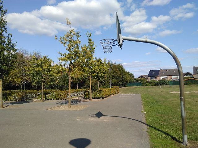 Profile of the basketball court Basketballkorb an der Fleuth, Geldern, Germany