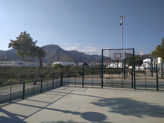Profile of the basketball court Mountain View Court, Níjar, Spain