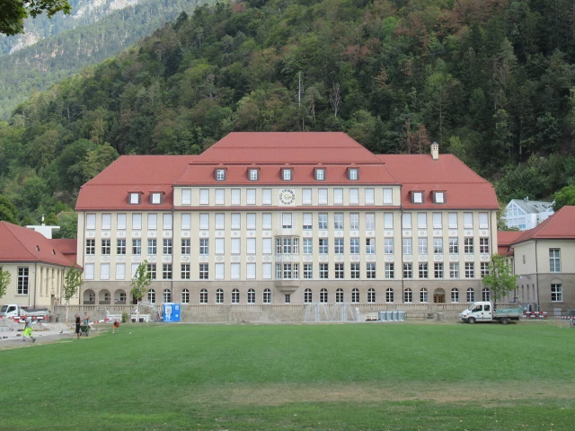 Profile of the basketball court Schulhaus Montalin, Chur, Switzerland