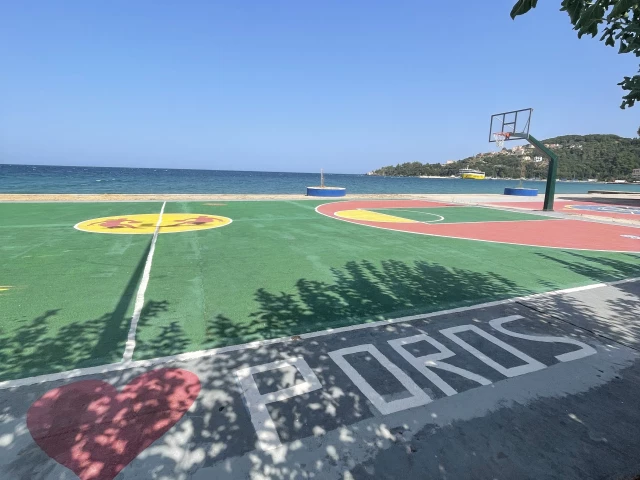Profile of the basketball court full-court, Poros, Greece