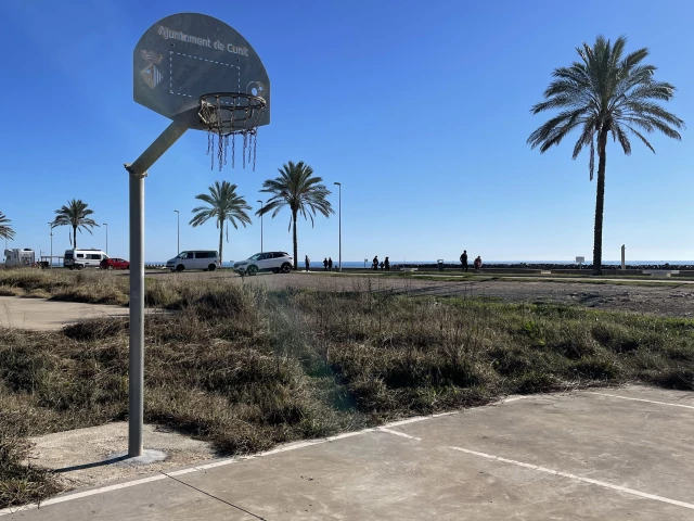 Profile of the basketball court Cunit paseo marítimo, Cunit, Spain