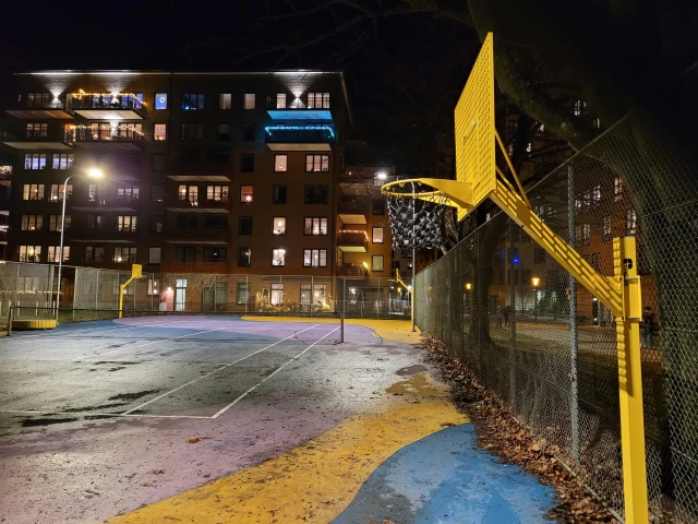 Profile of the basketball court Hardebergaspåret, Lund, Sweden
