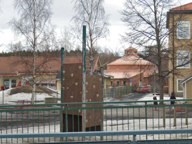 Profile of the basketball court Östermalmsskolan, Umeå, Sweden