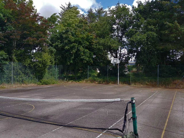 Profile of the basketball court Stuartfield Tennis Court, Stuartfield, United Kingdom