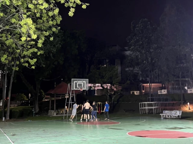 Profile of the basketball court Batu Lanchang Basketball Court, Jelutong, Malaysia