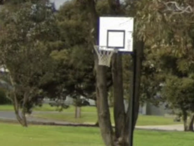 Profile of the basketball court Quadrant Terrace Court, Seaford Meadows, Australia