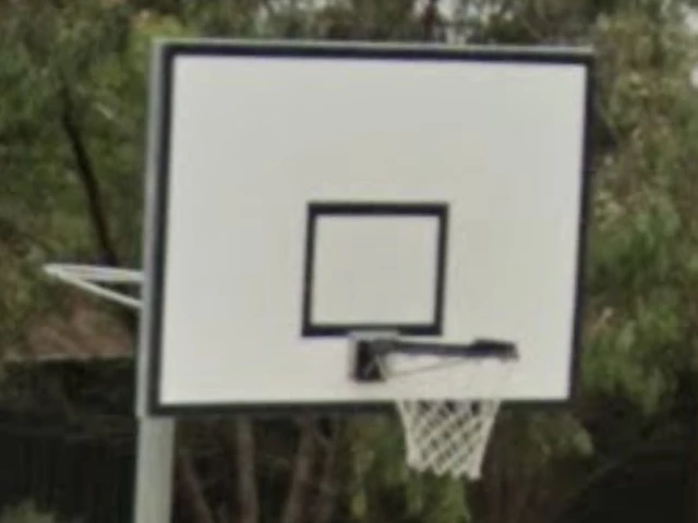 Profile of the basketball court Gully Road 3v3, Seacliff Park, Australia