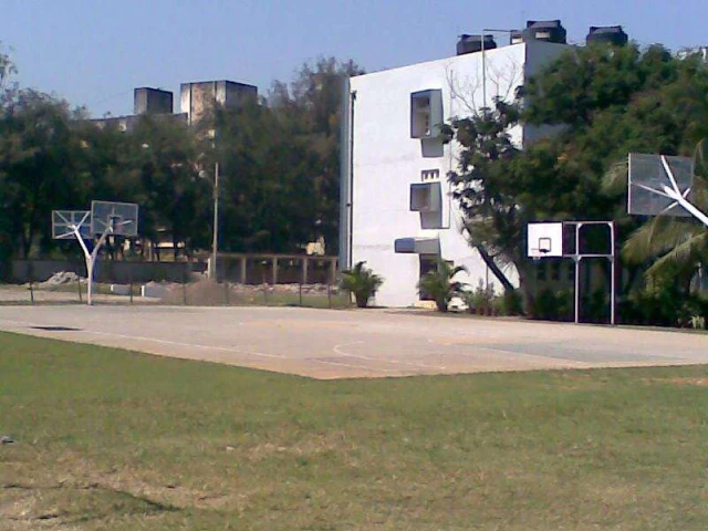 Profile of the basketball court Backbay Reclamation, Mumbai, India