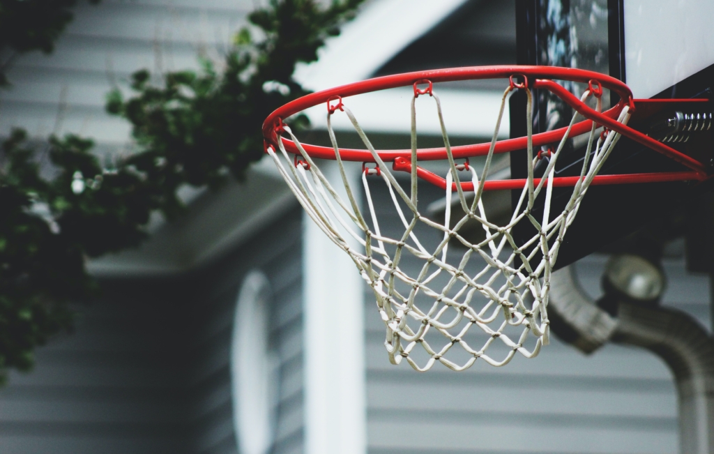 Comomingo Standard Durable Nylon Basketball Goal Hoop Net Netting Red+White+Blue Basketball Net Outdoor Sports Accessories 