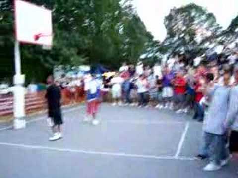 Dolphin Park - Roberto Post Game Windmill Dunk