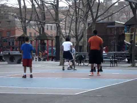 NYC2013-Soho-StreetBasket-1