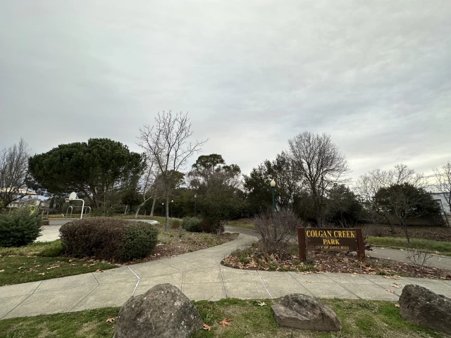 Profile of the basketball court Colgan Creek Park, Santa Rosa, CA, United States
