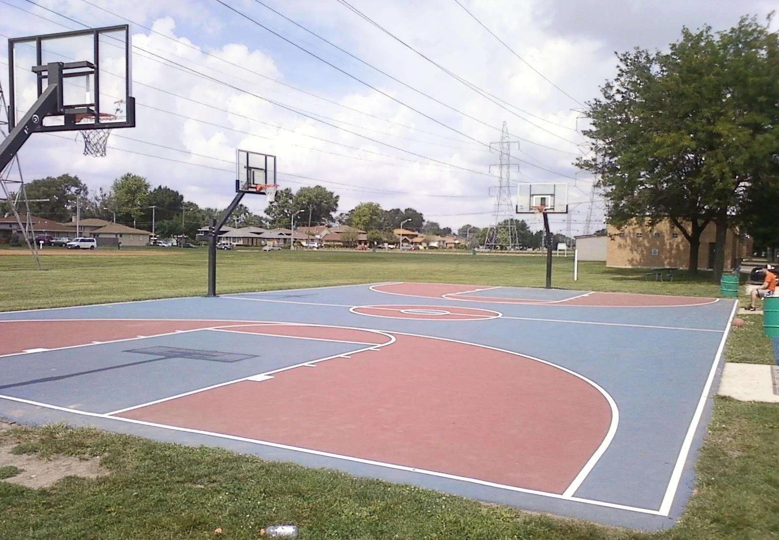 Burbank IL Basketball Court: Newcastle Park Courts of the World