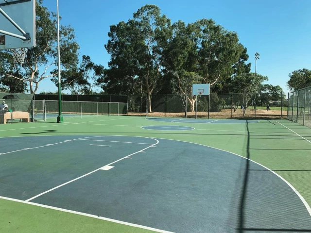 Profile of the basketball court North Clairemont Recreation, San Diego, CA, United States