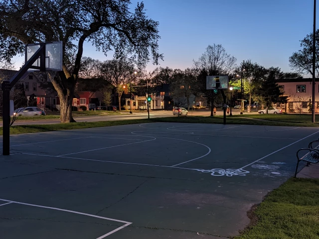 Profile of the basketball court Painters Park, Minneapolis, MN, United States