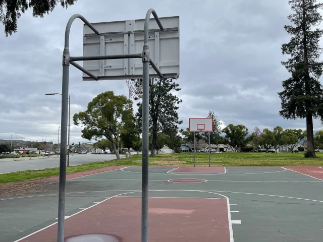 Profile of the basketball court De Anza Park, San Jose, CA, United States