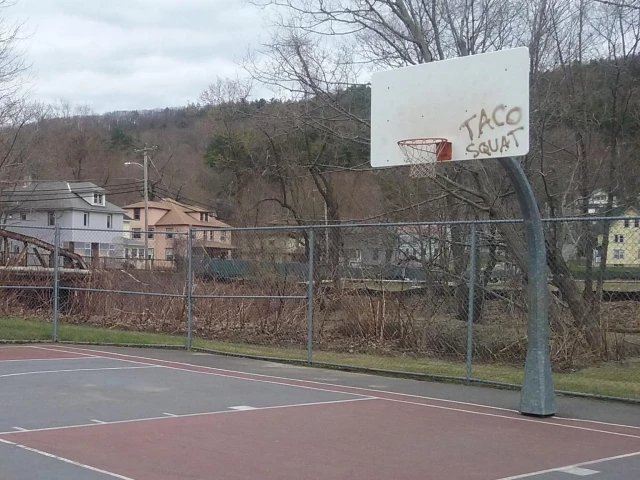 Profile of the basketball court Memorial Park, Great Barrington, MA, United States