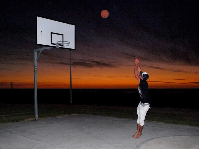 Profile of the basketball court Large Bay Playground, Largs Bay, Australia