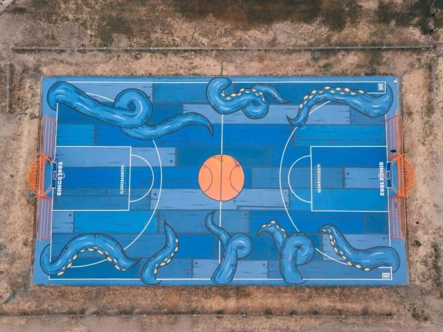Profile of the basketball court Brightlingsea Sledgehammers Beach Court , Brightlingsea, United Kingdom