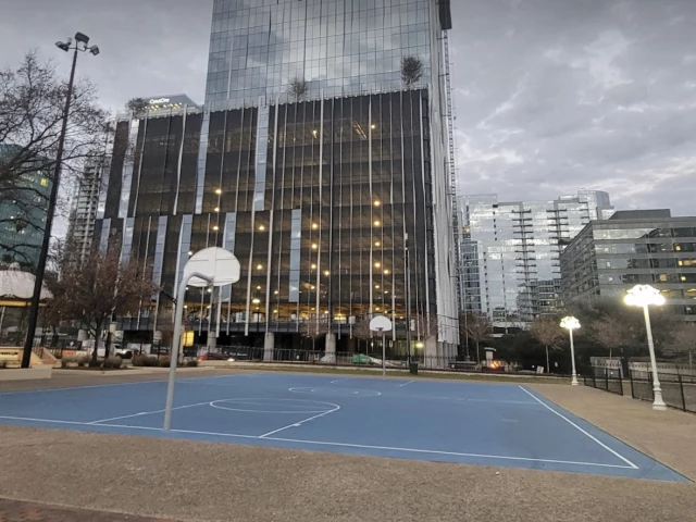 Profile of the basketball court Pike Park, Dallas, TX, United States