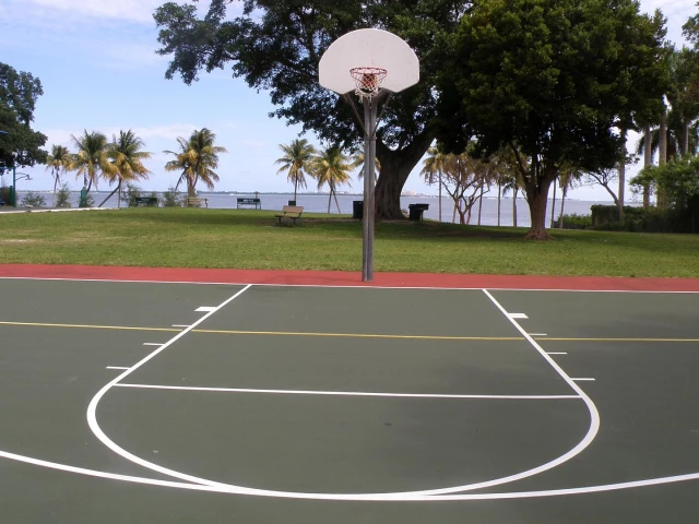 Profile of the basketball court Alice Wainwright Park, Miami, FL, United States
