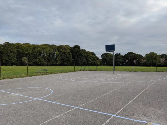 Profile of the basketball court Poverest Park, Orpington, United Kingdom