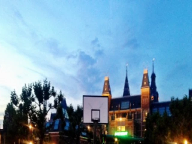 Bball at Sunset at Museumplein.