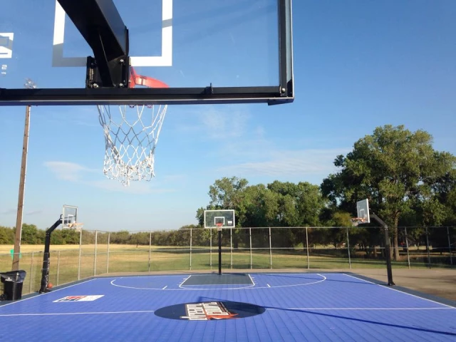 Profile of the basketball court Bi-Centennial Park, Frisco, TX, United States