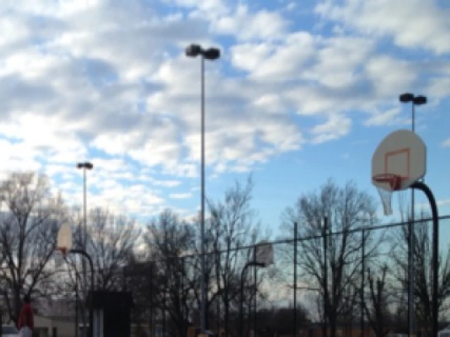 Memorial Park basketball courts