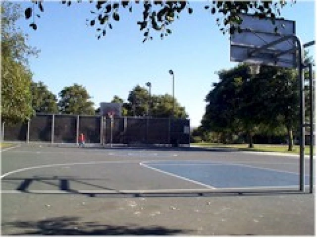 Profile of the basketball court Catamaran Park, San Mateo, CA, United States