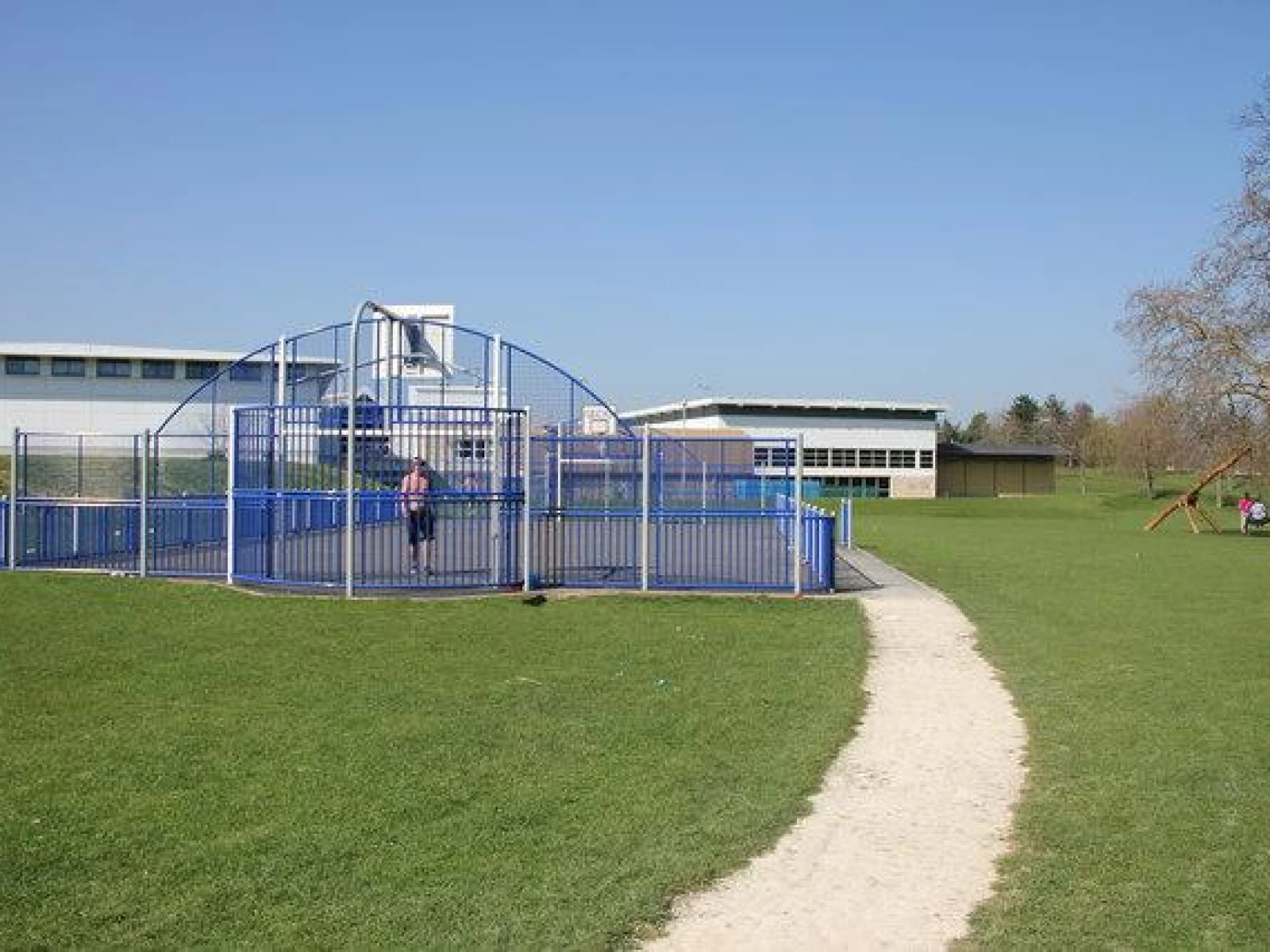 Cheltenham Basketball Court: The Park Court Courts of the World