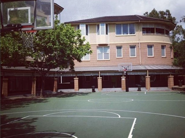 Profile of the basketball court Cranbrook Outdoor Court, Bellevue Hill, Australia