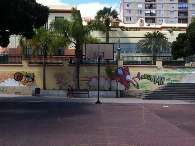 Profile of the basketball court Duggi, Santa Cruz de Tenerife, Spain