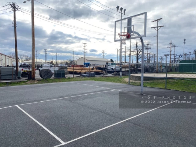 Profile of the basketball court Phillips Park, Newark, DE, United States