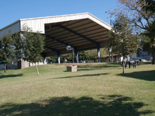 Profile of the basketball court Alamo Park, Austin, TX, United States