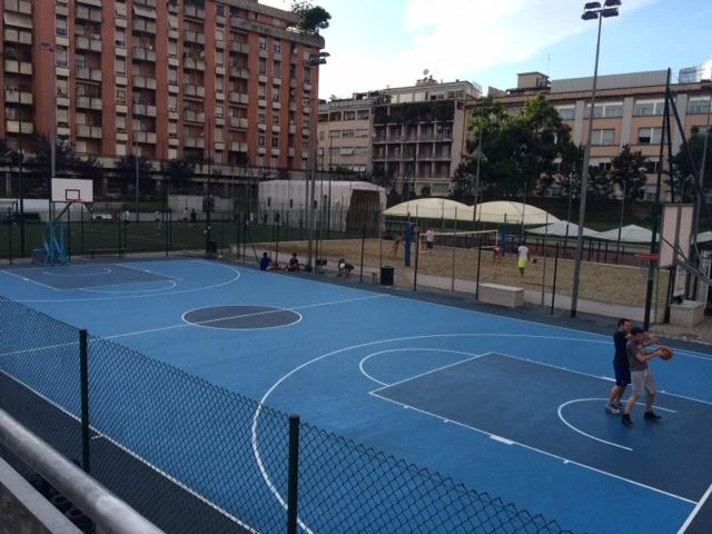 Profile of the basketball court Moscova Playground, Milan, Italy