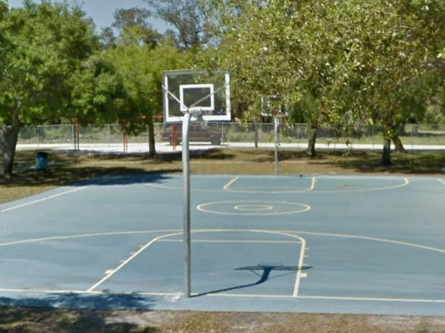 Profile of the basketball court Fountainhead Memorial Park, Melbourne, FL, United States