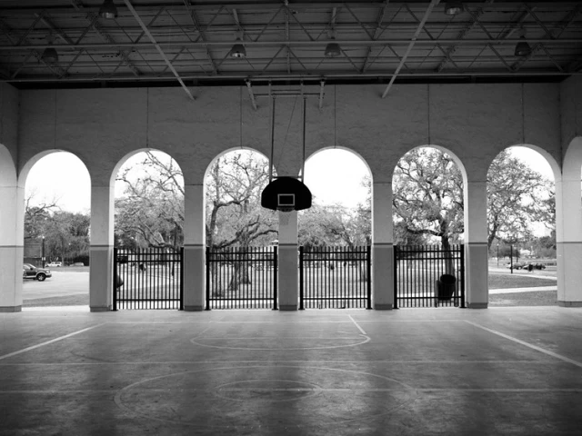 Profile of the basketball court MacGregor Park, Houston, TX, United States