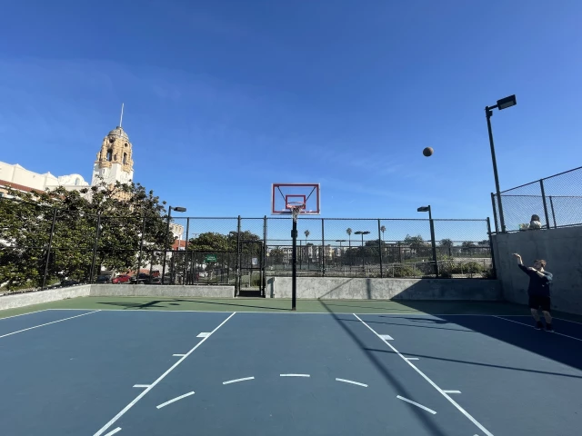 Profile of the basketball court Mission Dolores Park, San Francisco, CA, United States