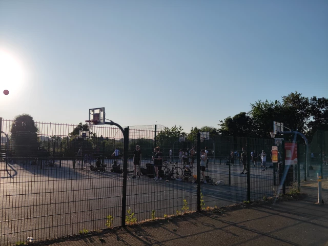 Profile of the basketball court Finsbury Park, London, United Kingdom