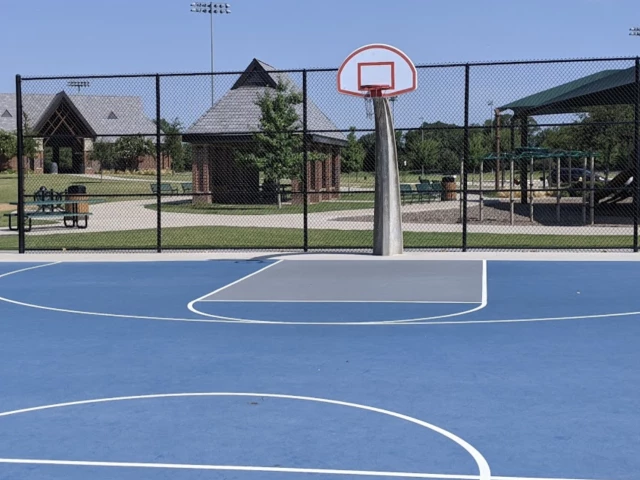 Profile of the basketball court Andrew Brown Park West, Coppell, TX, United States