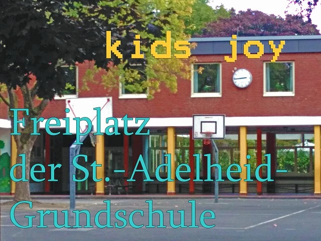 Freiplatz der St. Adelheid-Grundschule