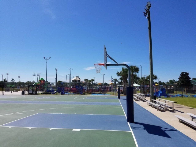 Profile of the basketball court Frank Brown Park, Panama City Beach, FL, United States